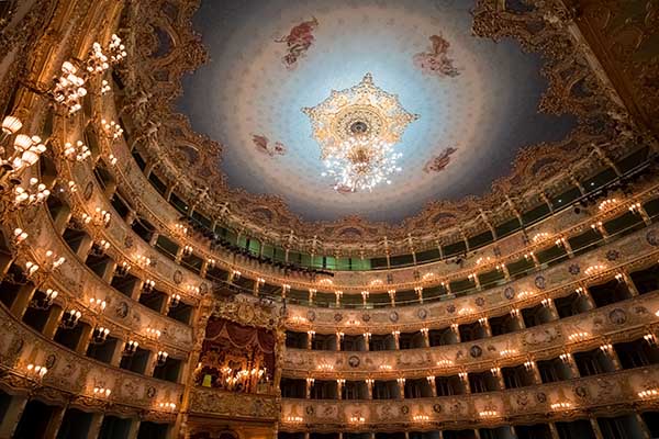 Théâtre de la Fenice Sites touristiques à Venise